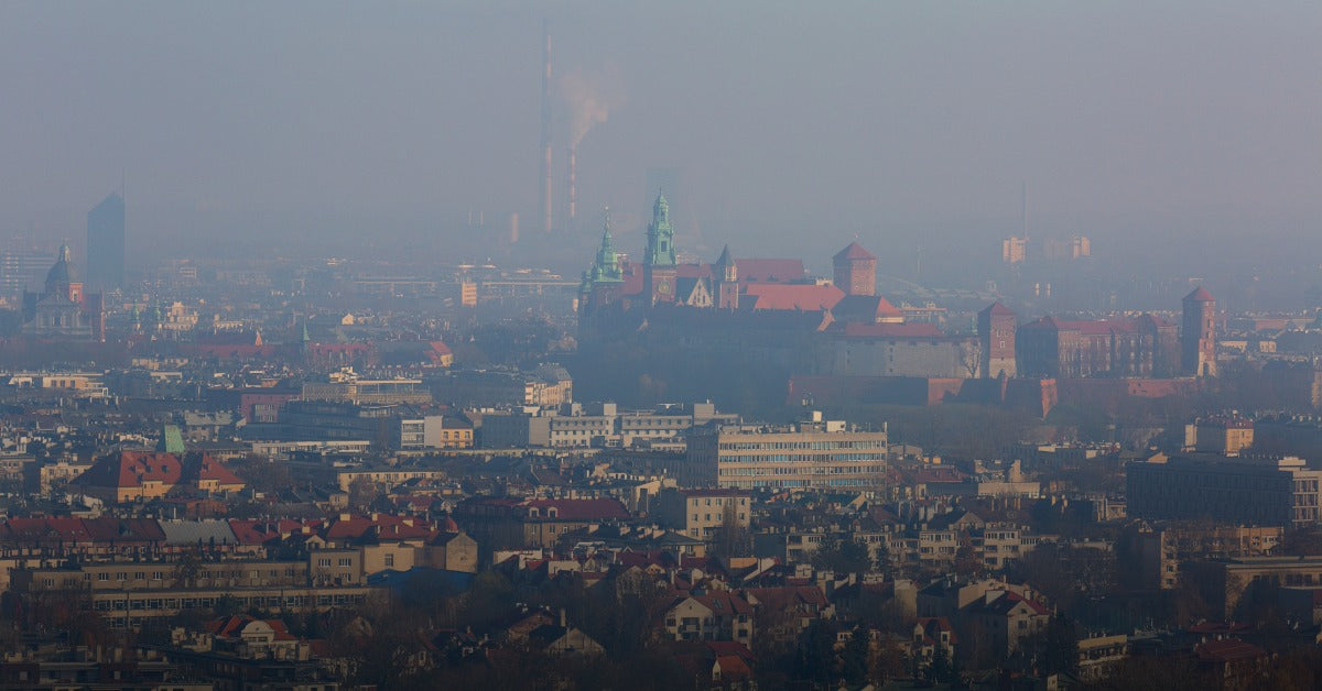 Witaminy kontra smog – zapobieganie i ochrona przed szkodliwym wpływem smogu na organizm